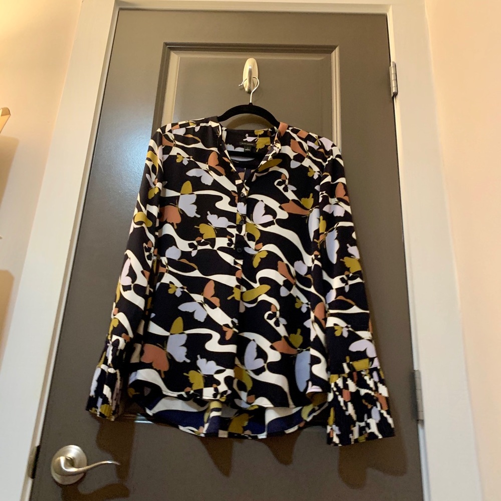 Ann Taylor Butterfly Blouse w/Pleat Sleeves (NWT)